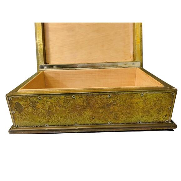 Vintage 12” Brass Casket Box Jewelry Dresser Parlor Trinket Home Decor - Picture 11 of 16